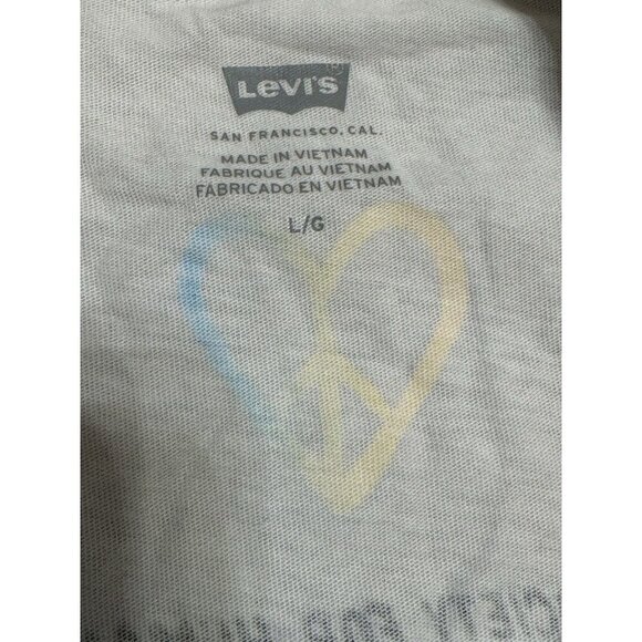 Levi's Sz L T-shirt Shirt Pride Community White 100 % Cotton Levis Classic - Picture 6 of 8